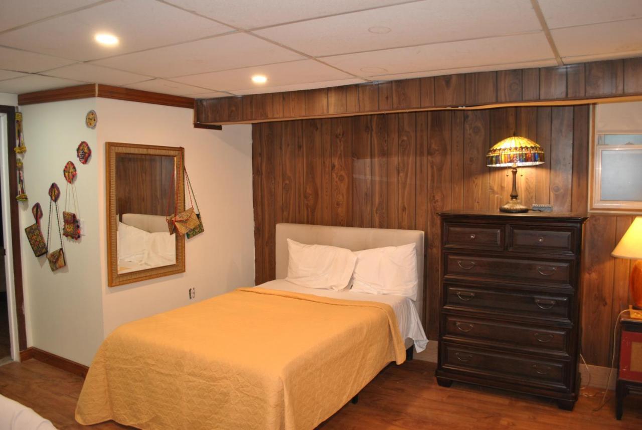 Ewr Airport Multilevel Guest House Room With 2-3 Beds Нюарк Екстериор снимка