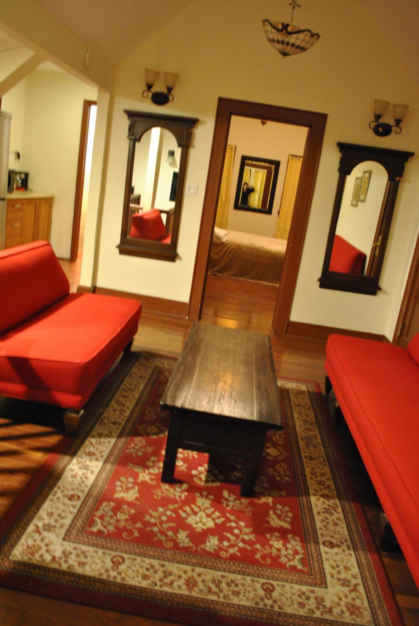 Ewr Airport Multilevel Guest House Room With 2-3 Beds Нюарк Екстериор снимка