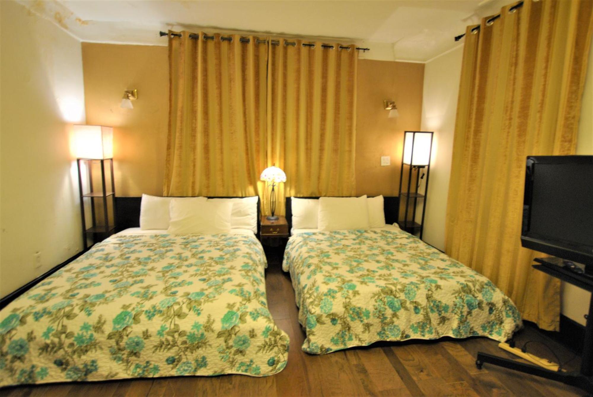 Ewr Airport Multilevel Guest House Room With 2-3 Beds Нюарк Екстериор снимка
